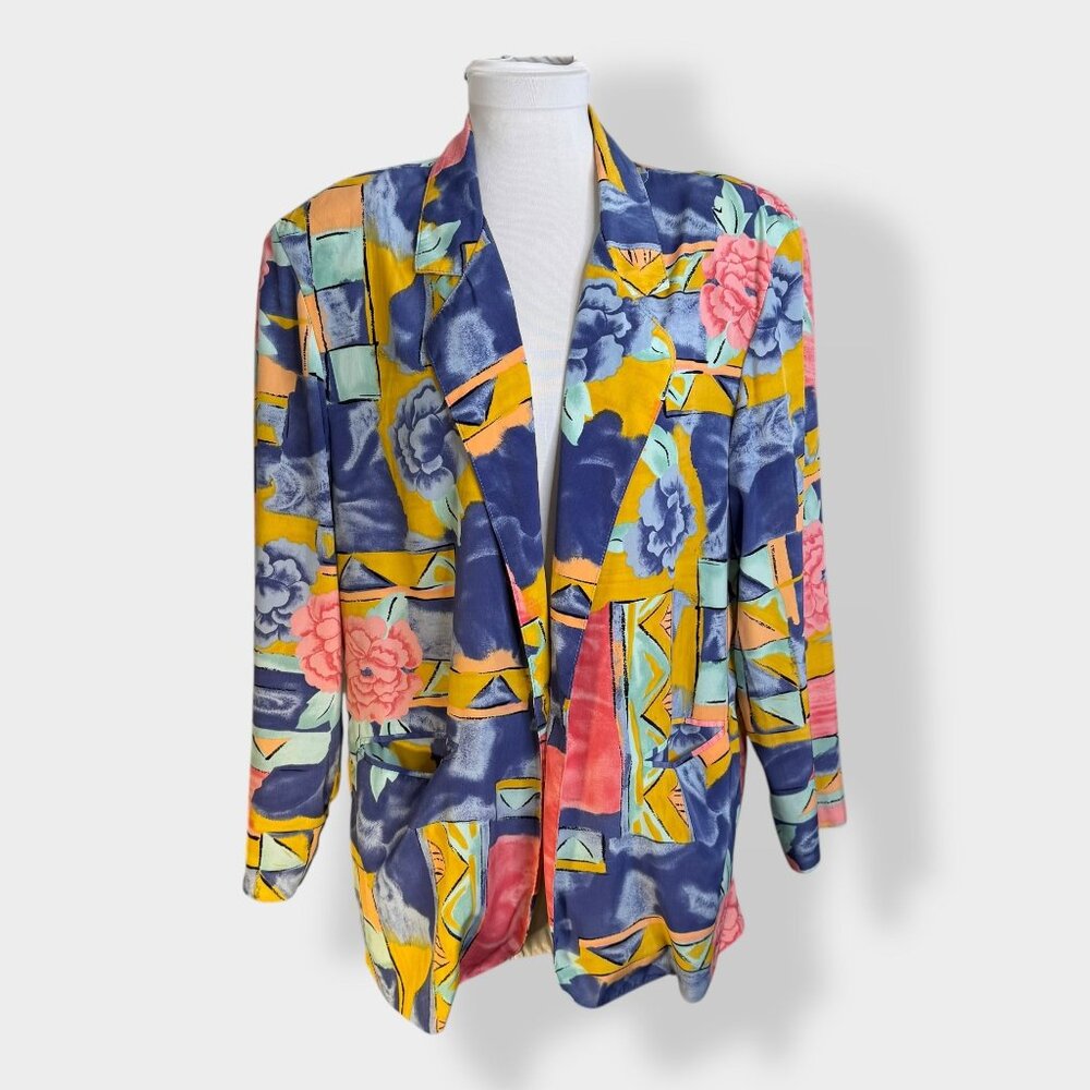 Vintage Intriguing‎ Threads Patterned Blazer